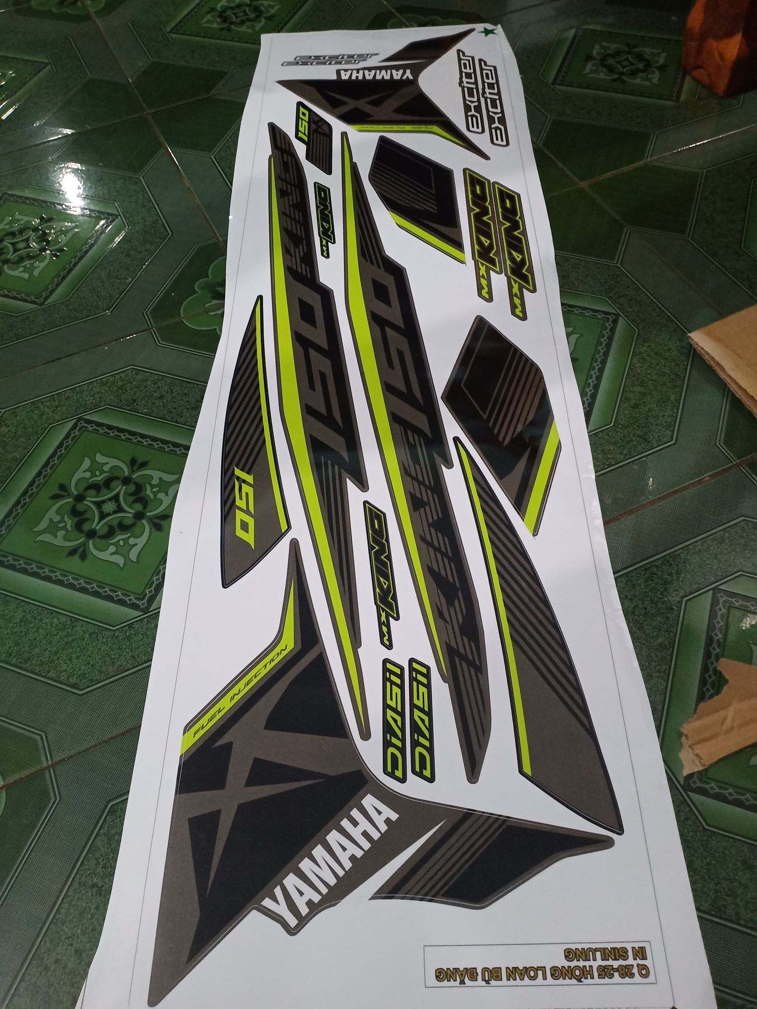 tem rời ex 150 mxking đen chỉ xanh dạ quang