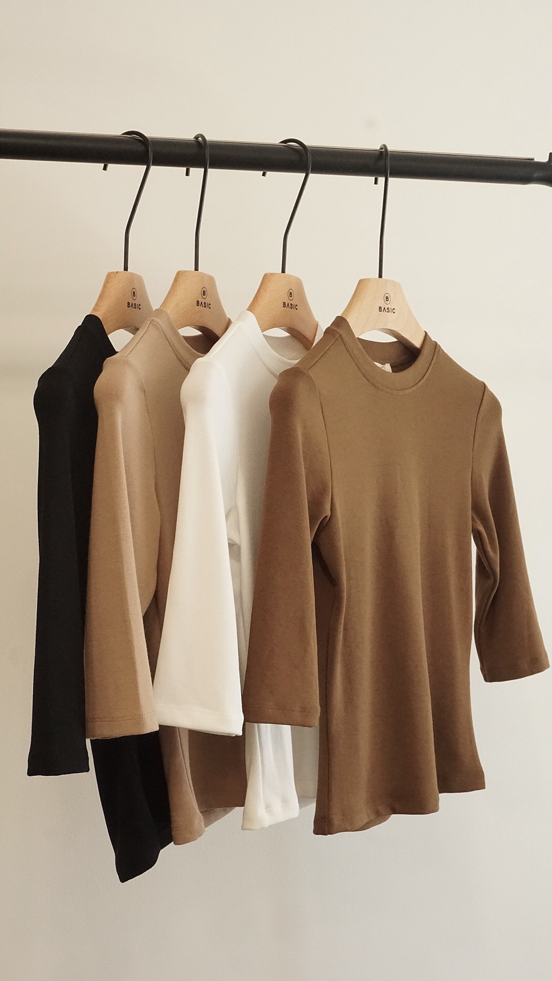 Áo thun tay lỡ trơn BASIC RIKI TOP