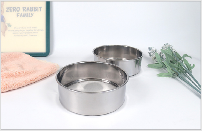 DỤNG CỤ RAY BỘT SIÊU MỊN BẰNG INOX 15CM