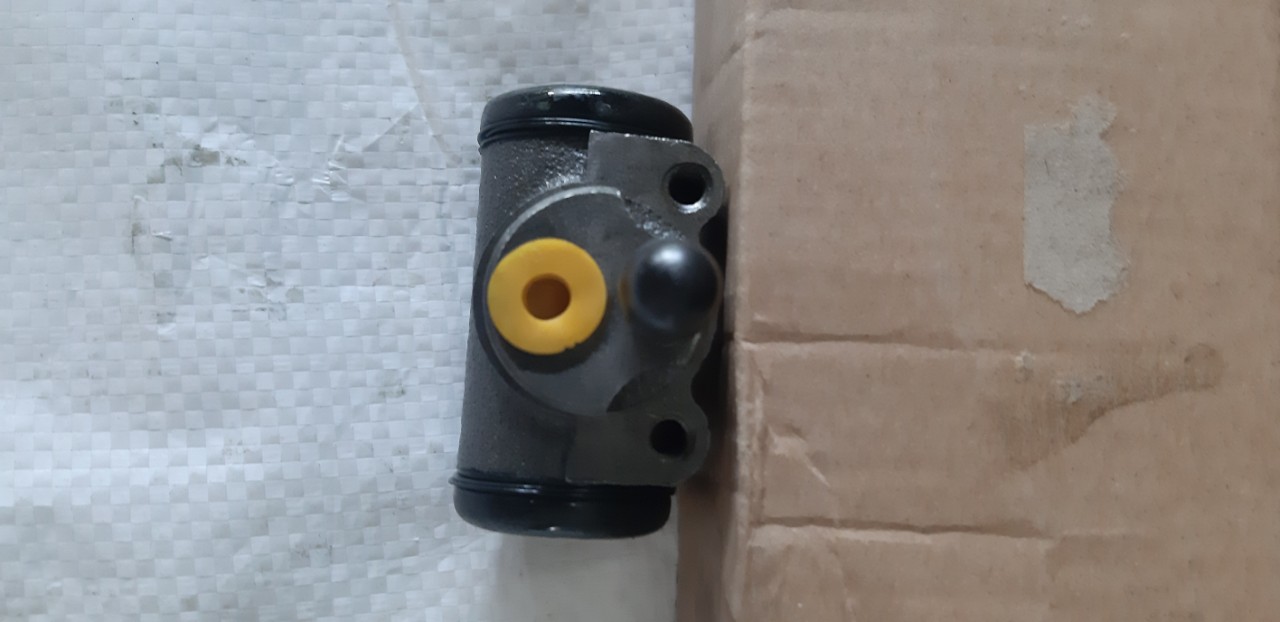 heo con trong mâm dừng xe 3 bánh
