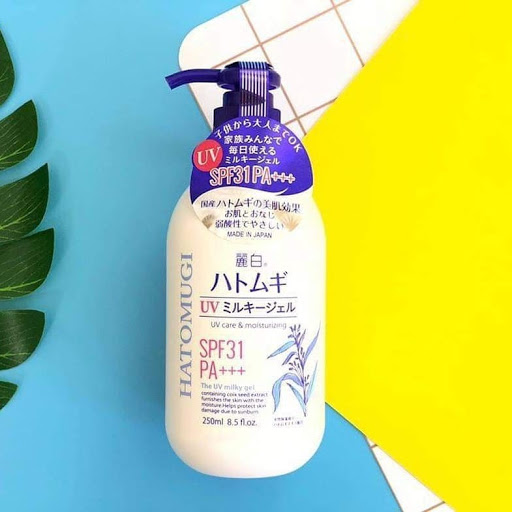 Sữa Dưỡng Thể Chống Nắng HATOMUGI SPF31 PA+++ 250ml UV Care & Moisturizing