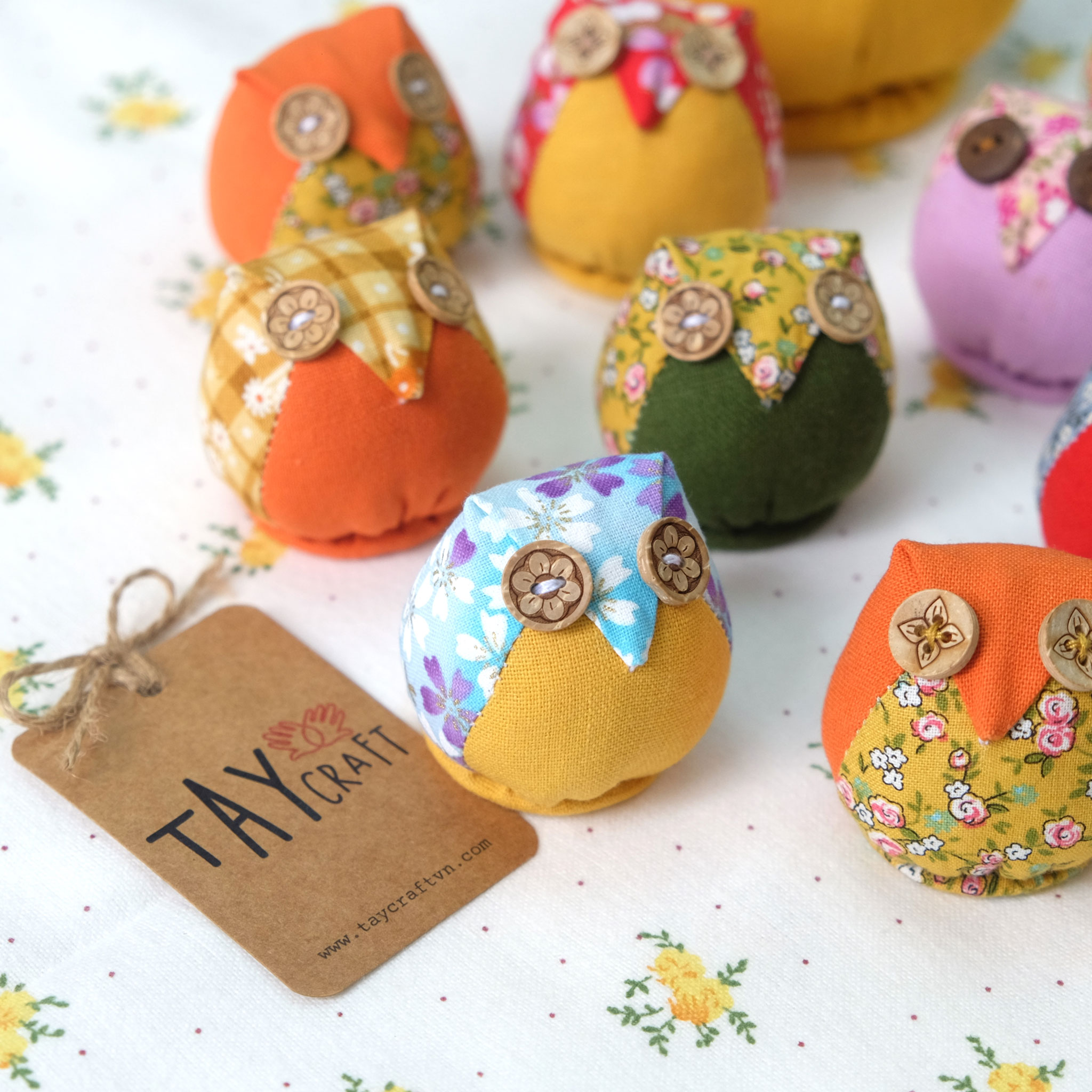 Cú cắm kim nhồi bông handmade
