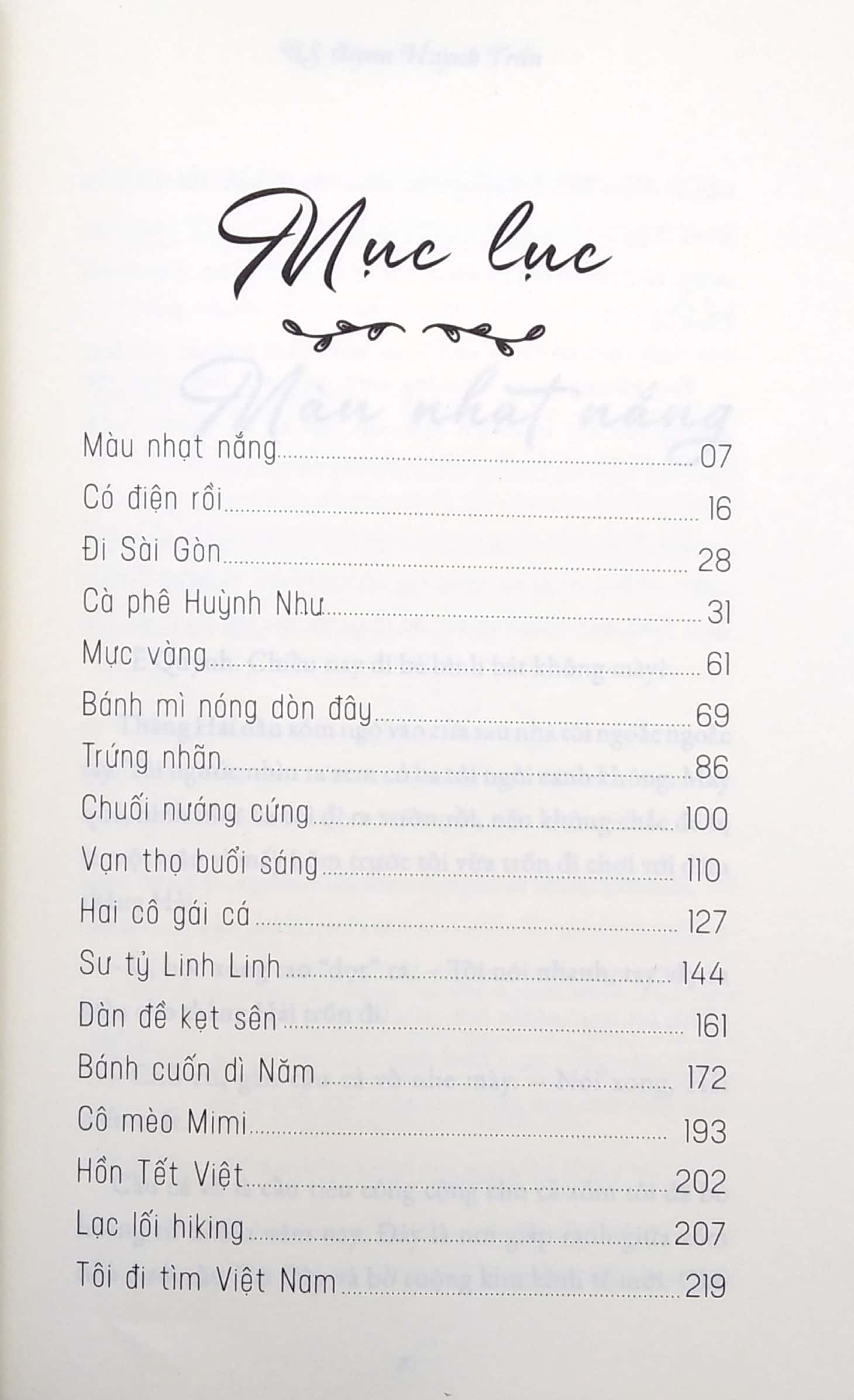 Sách Fahasa - Màu Nhạt Nắng