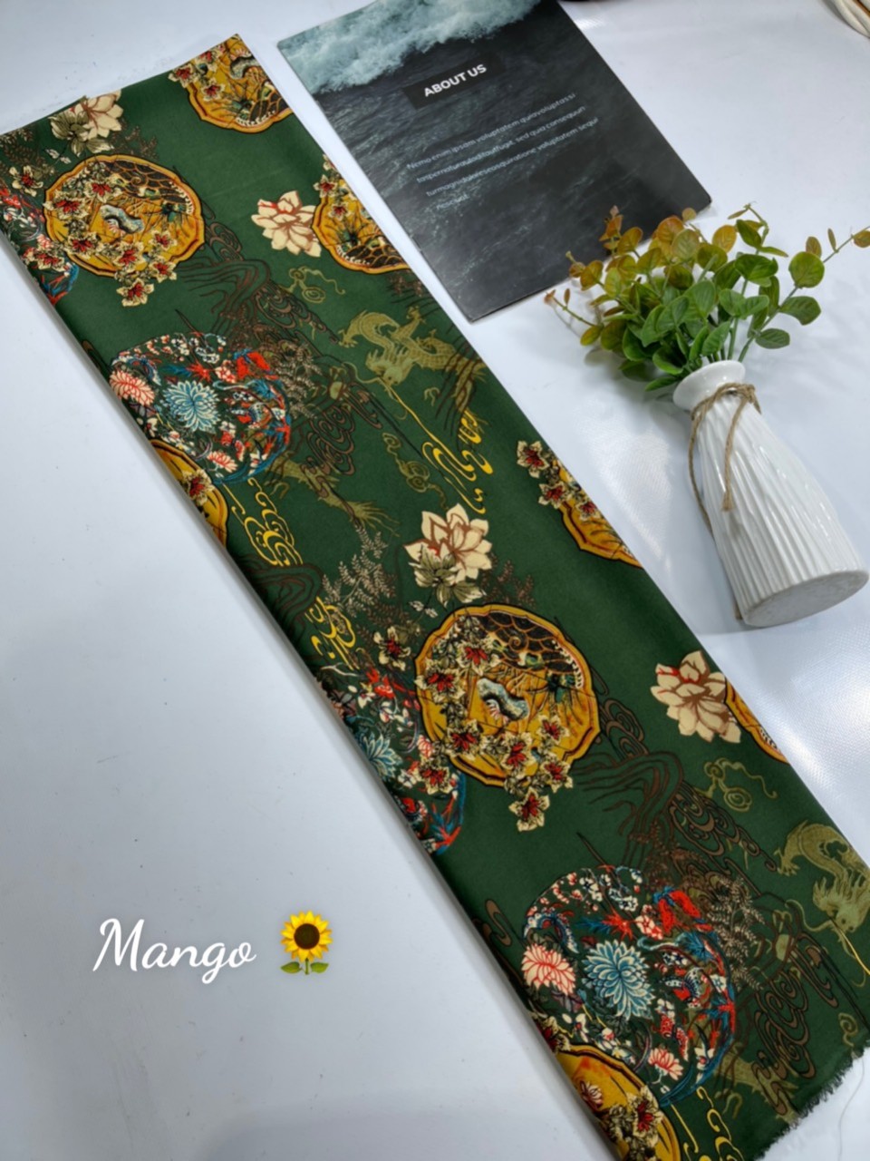 (2m x 1.5m) Vải Lụa Mango Hoa Nhiều Màu