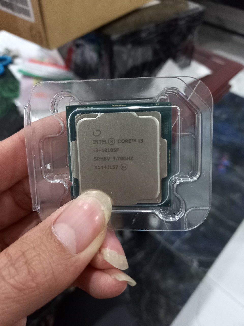 [Chíp BOX NEW HÃNG]CPU Intel Core i3 10105F 4C/8T ( 3.7GHz up to 4.4GHz, 6MB ) - Bảo hành 36 tháng - Hàng Chính Hãng