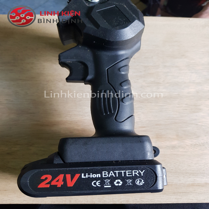 Máy cưa pin cầm tay pin 24V