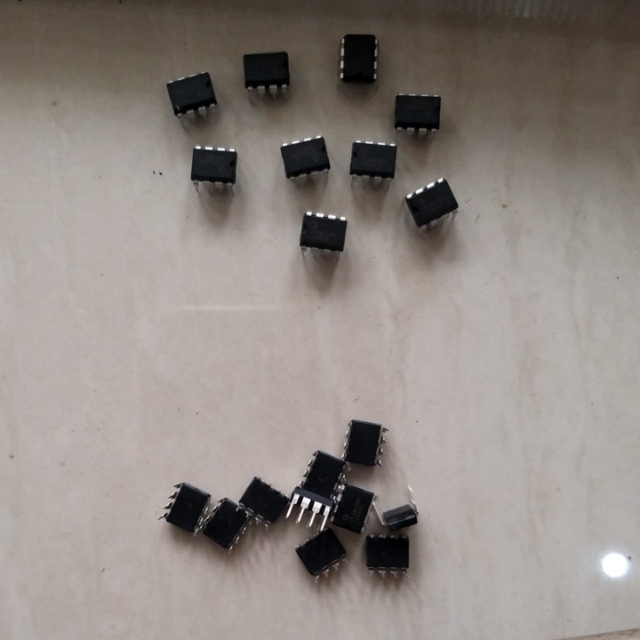 Uc 3843  Bộ 15 Con - Uc 3843