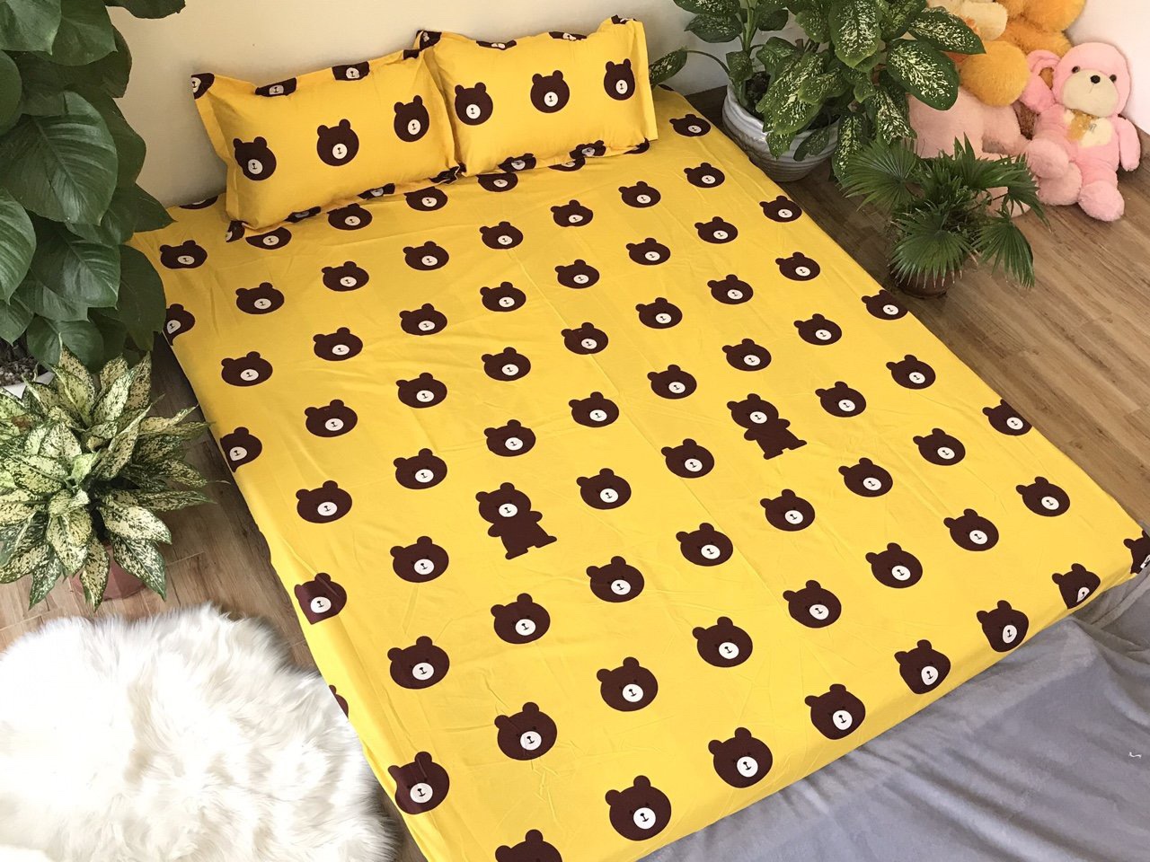 Bộ ga gối 3 món 1m6x2m gồm 1 ga 2 vỏ gối nằm,mẫu gấu vàng