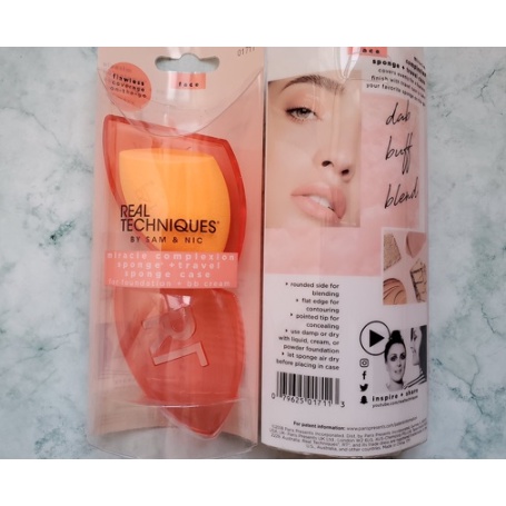 Bông Mút Trang Điểm Real Techniques Miracle Complexion Sponge + Travel Case