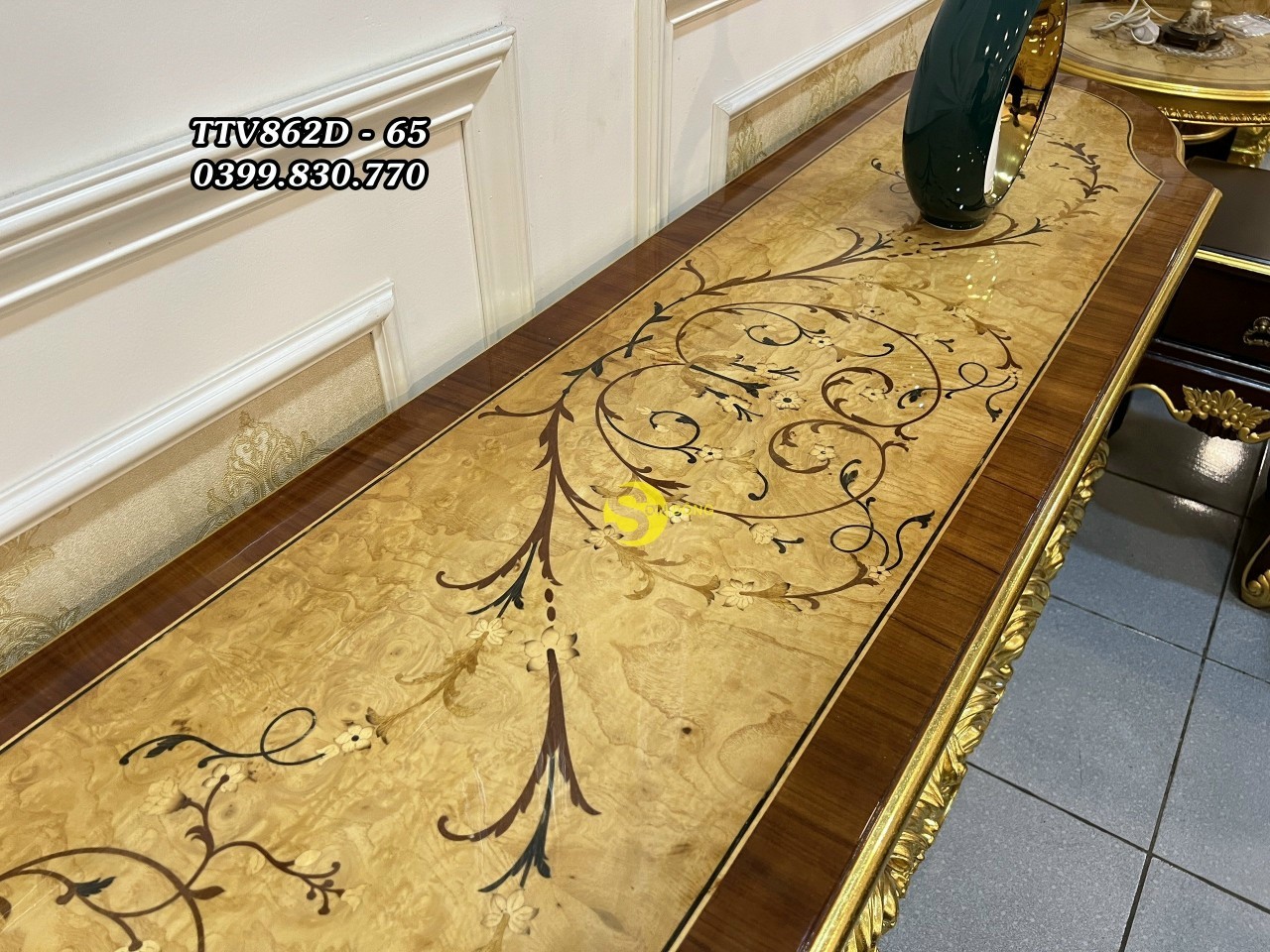 Tủ tivi cổ điển Lusso