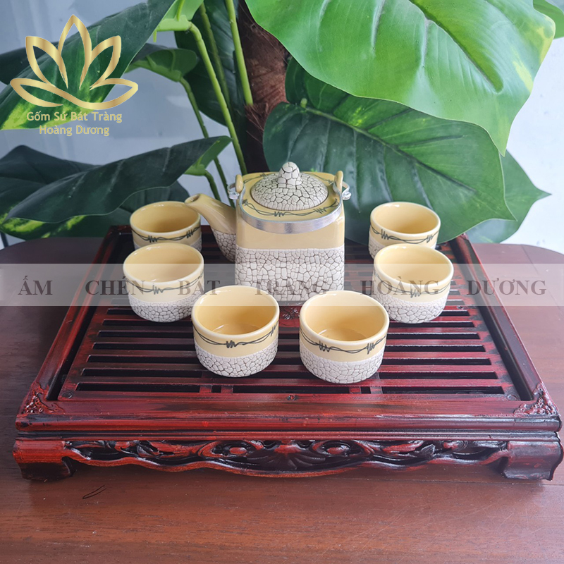 Bộ ấm chén bát tràng rv2 kèm khay