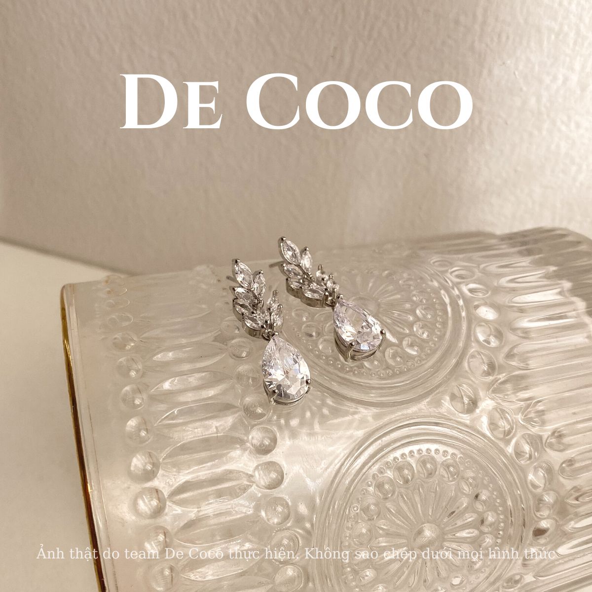 Khuyên tai Tara De Coco