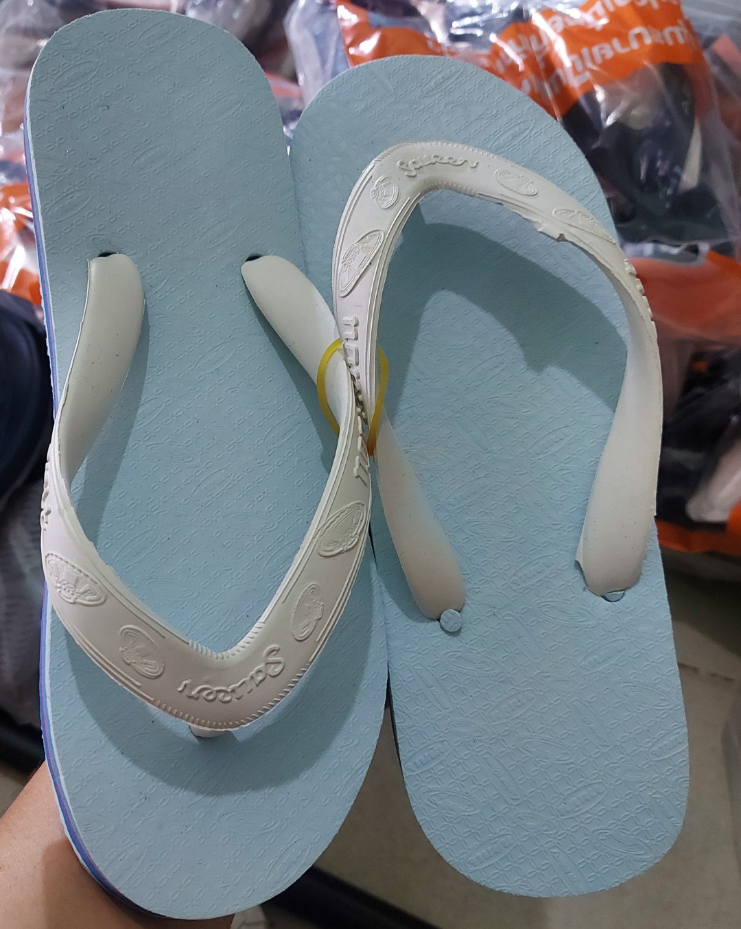 Dép lào Nam Thái lan màu trắng