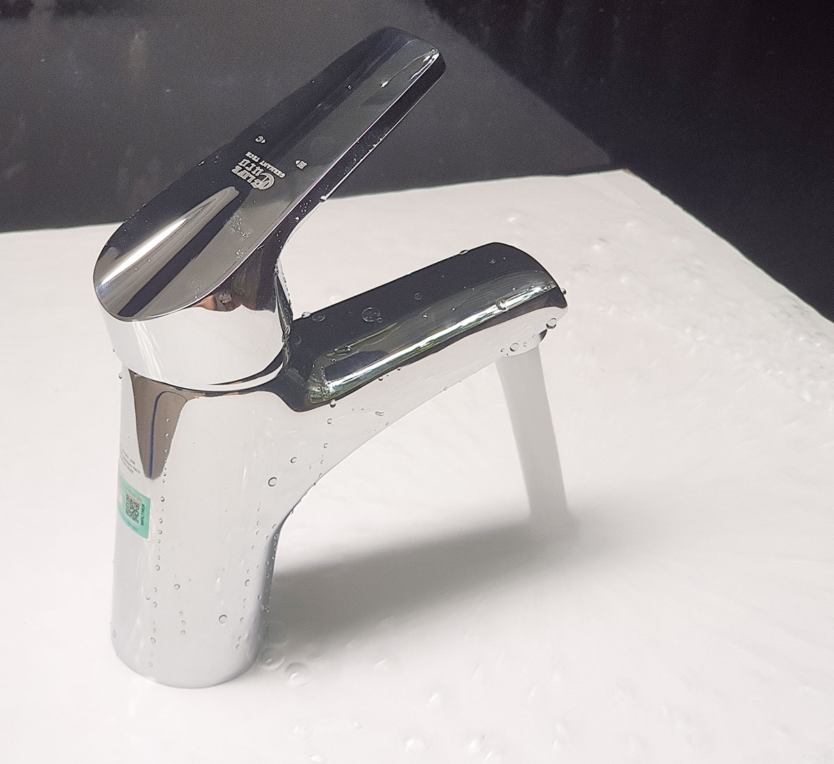 Vòi lavabo nóng lạnh Đồng mạ Chrome Eurolife EL-IRIS 02 (Trắng bạc)
