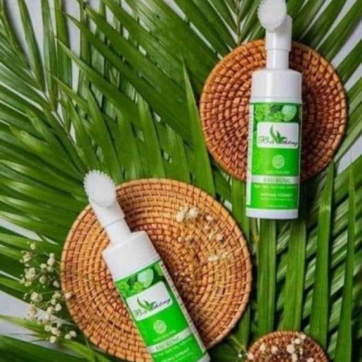 SỮA RỬA MẶT THẢO DƯỢC