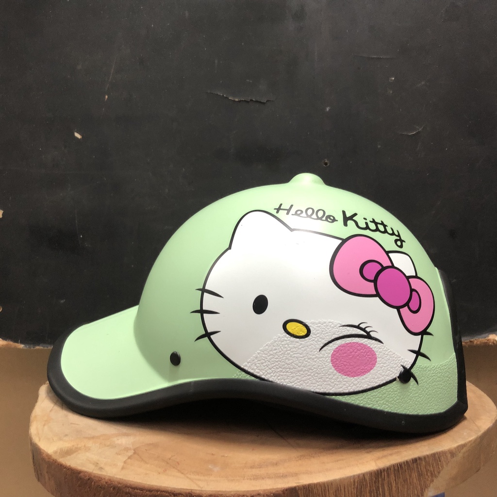 Mũ bảo hiểm kết thời trang khoét lỗ buộc tóc Trí liễu hình mèo Kitty