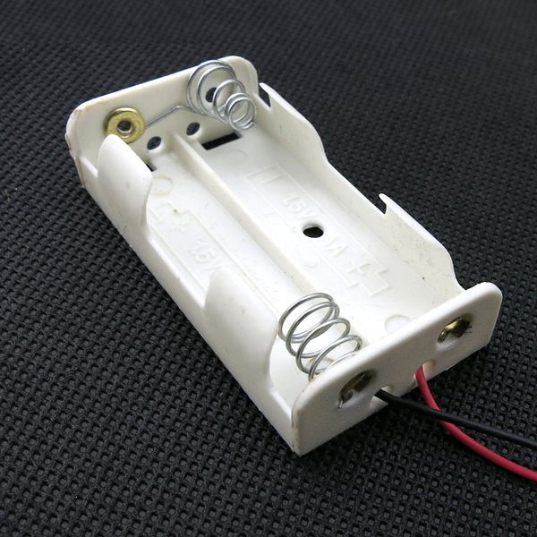 3 cái đế 2 pin aa, dùng để đựng pin aa