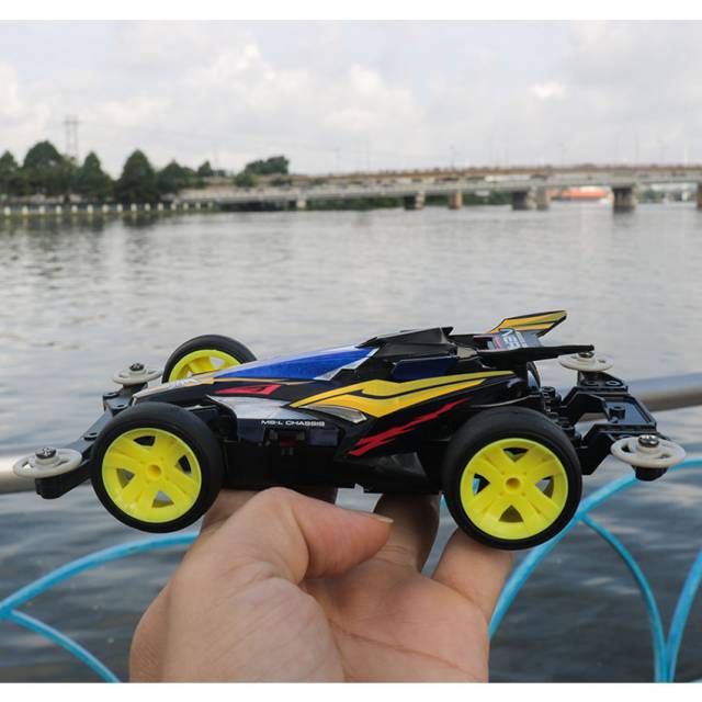 Xe Đua Lắp Ráp Tamiya Mini 4WD Avante MK.III Nero