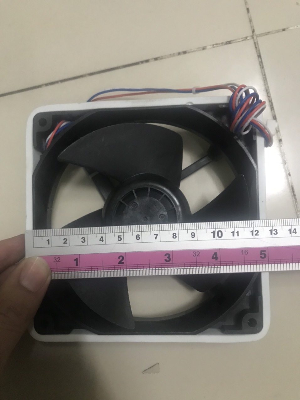 [HCM]quạt tủ lạnh hitachi 3 dây 12v 12cm x 12cm