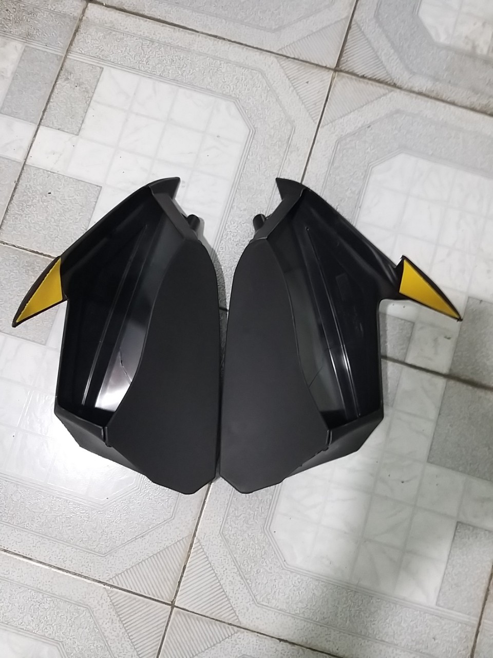 Hốc đựng đồ cho xe NVX 155