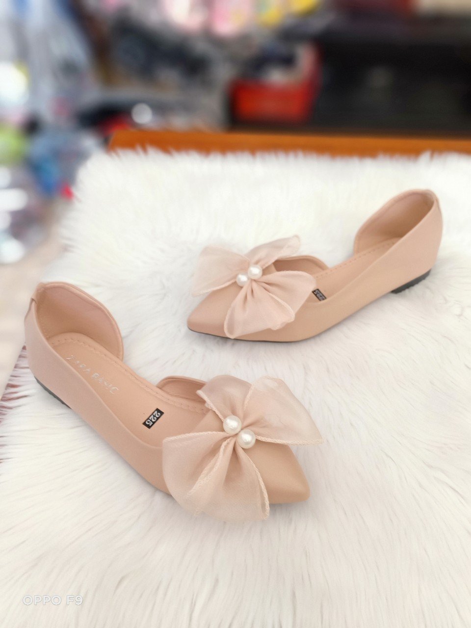 GIÀY BÚP BÊ HỞ EO NƠ NGỌC TRAI