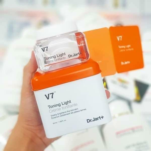 Kem Mặt V7 Toning light Dr.Jart+