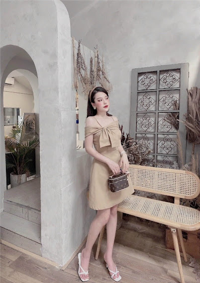 [HCM]ĐẦM ÔM TRỄ VAI NƠ 2 DÂY DỰ TIỆC