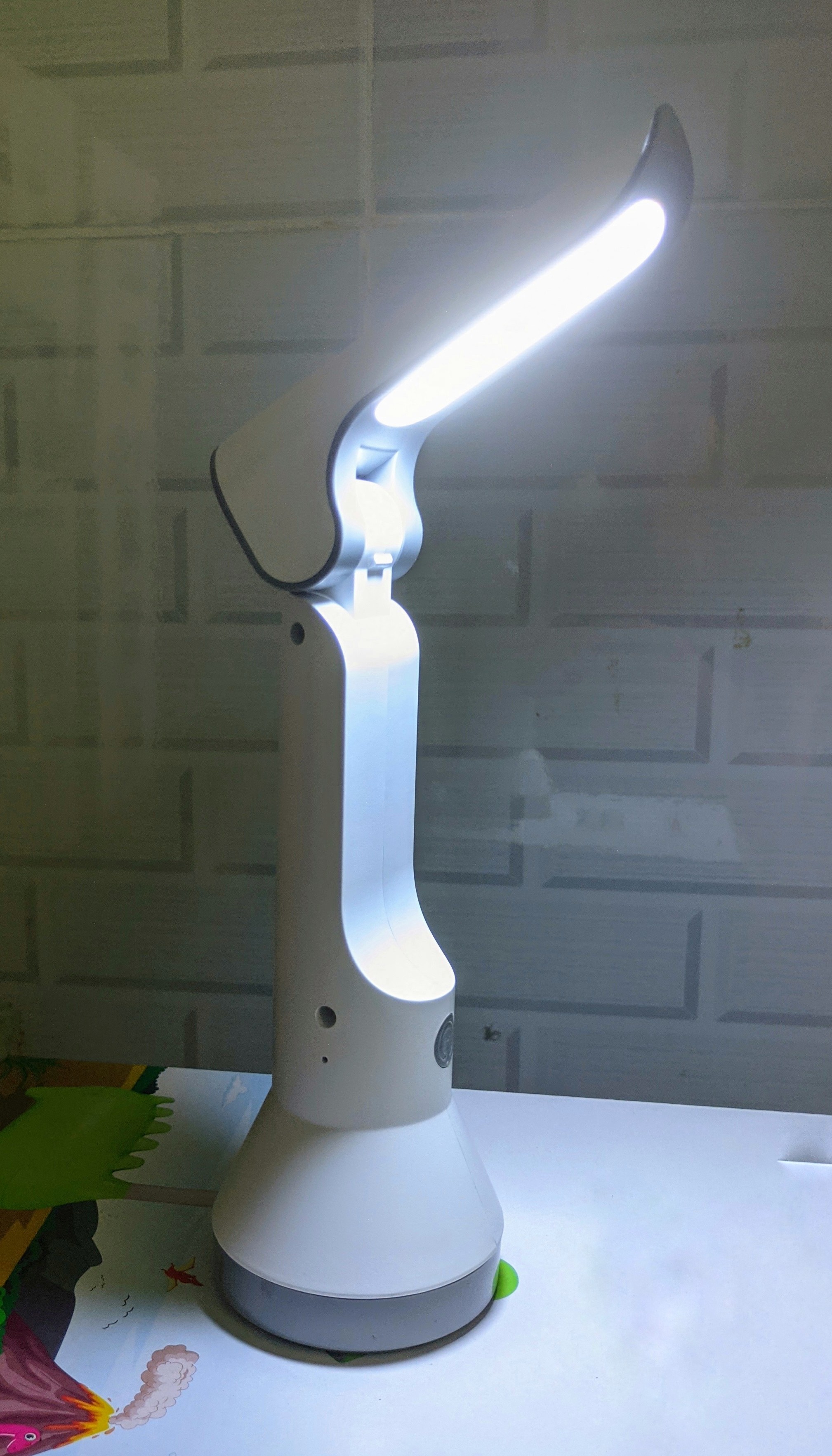 [HCM]ĐÈN PIN LED ĐA NĂNG SUNMAX SLE2029/3W