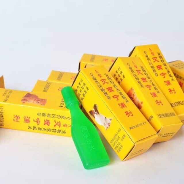 Nhỏ gáy trị ve rận cho chó mèo