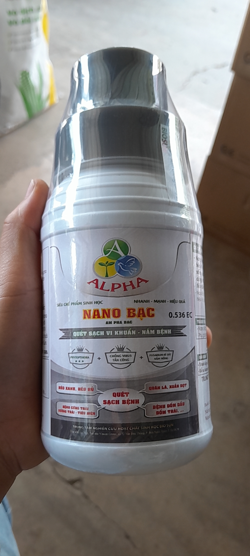 Chê phẩm đặc trừ vi khuẩn và nấm biosun nano bạc 500ml