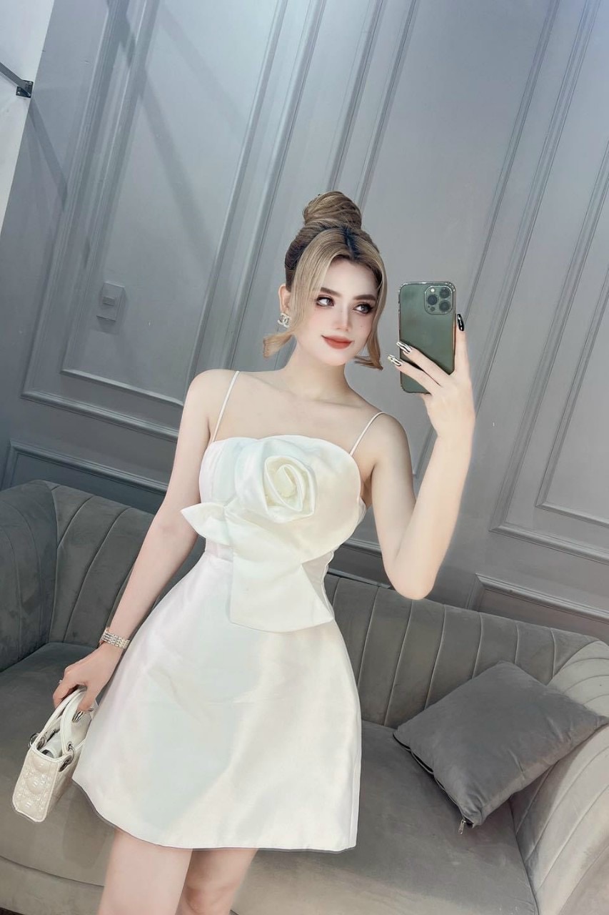 Đầm 2 dây hoa hồng-qh