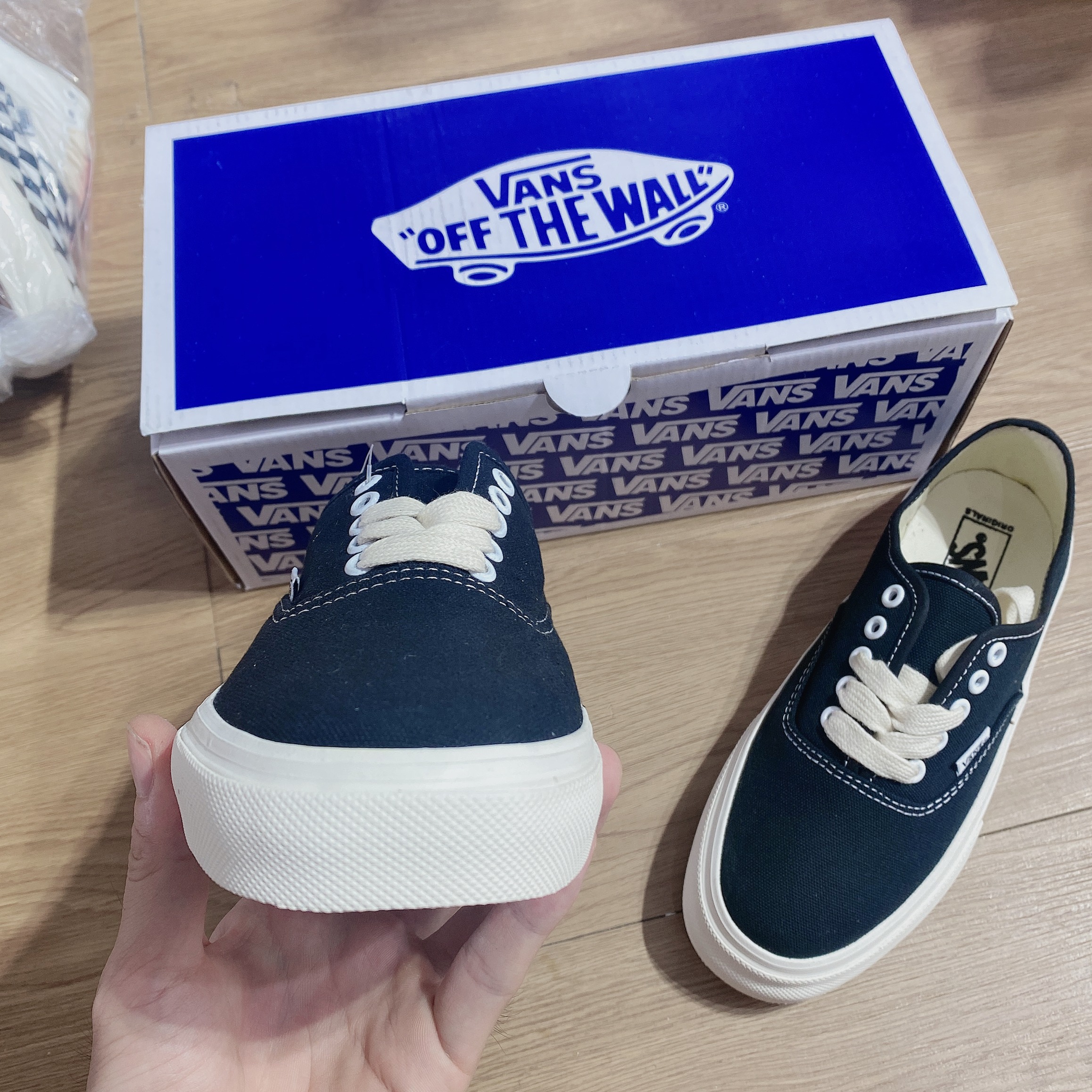 [Tặng bill + box] giày Vans classic - vans đen [ảnh thật + video]