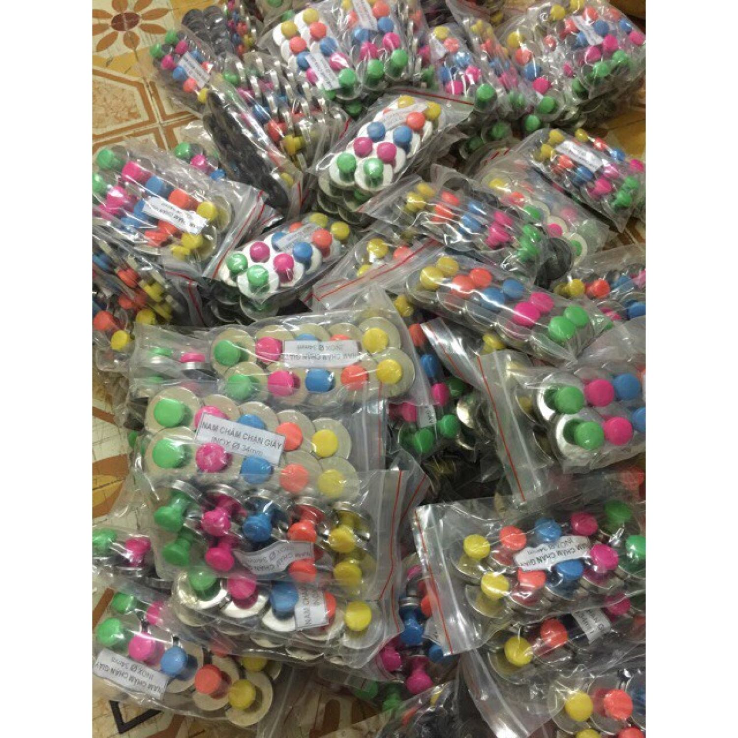 Nam Châm Có Núm Đường Kính 34mm