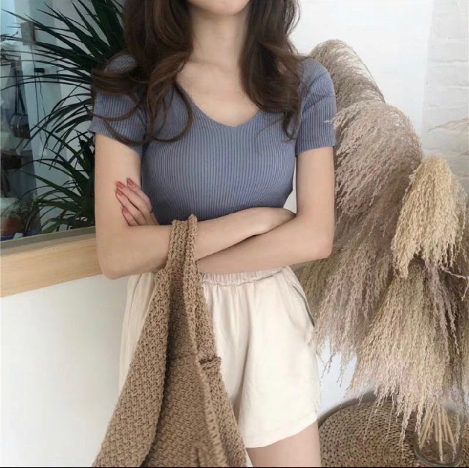 ÁO THUN TĂM CROPTOP CỔ TIM SIÊU HOT TREND 2 SIZE 45-56KG TÙY CHIỀU CAO