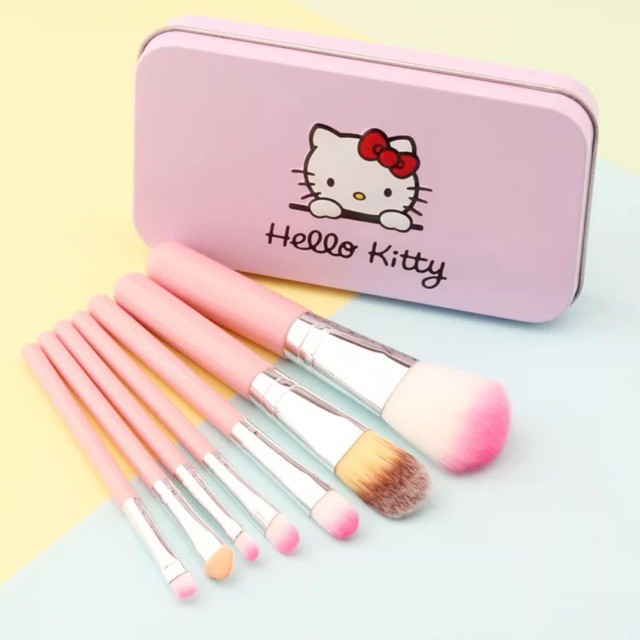 Set Cọ Trang Điểm Hello Kitty Siêu Cute