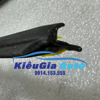 Nẹp chân kính ngoài Kia Pride CD5