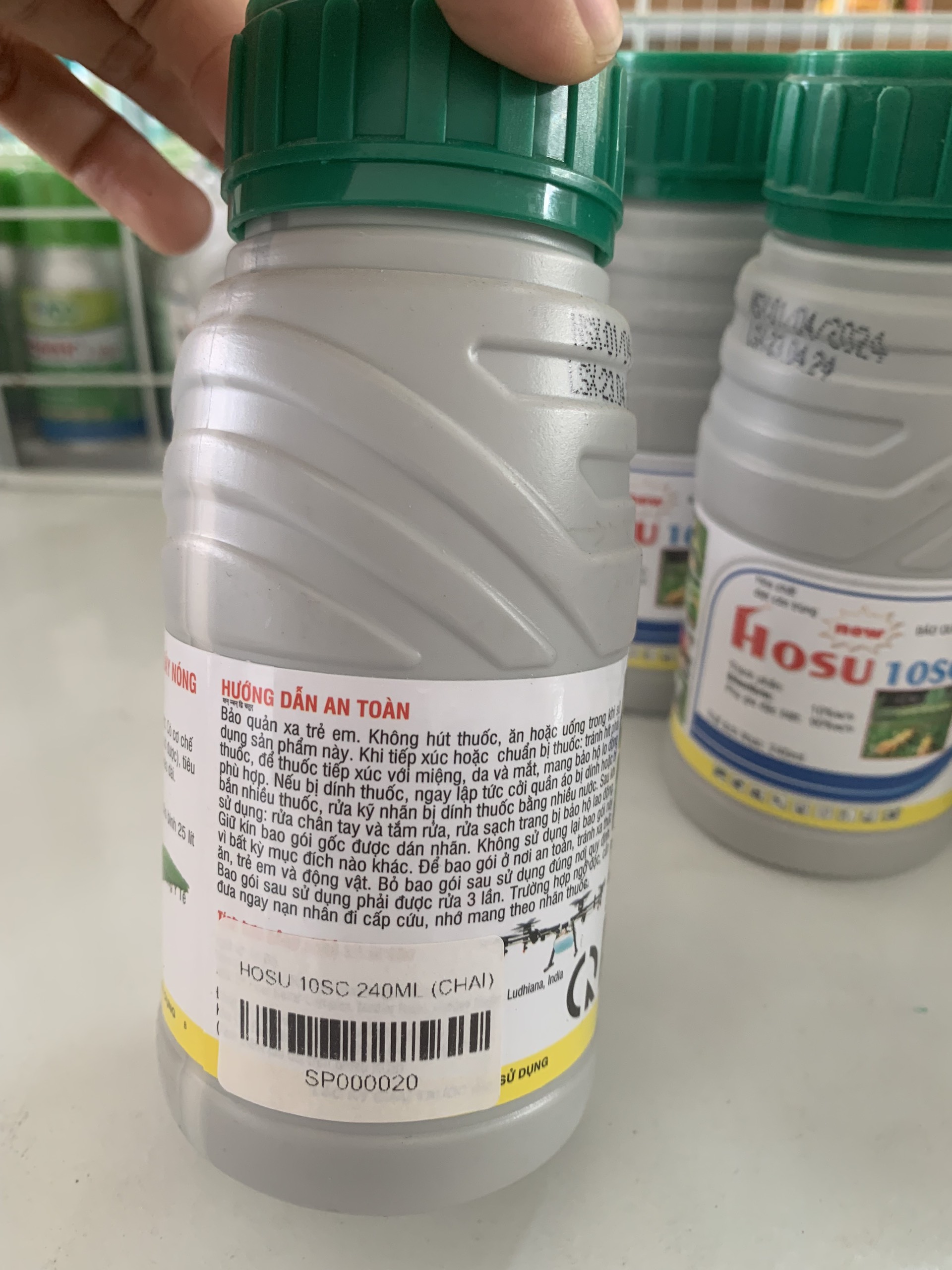 Hosu thuốc diệt sâu, rầy, côn trùng.