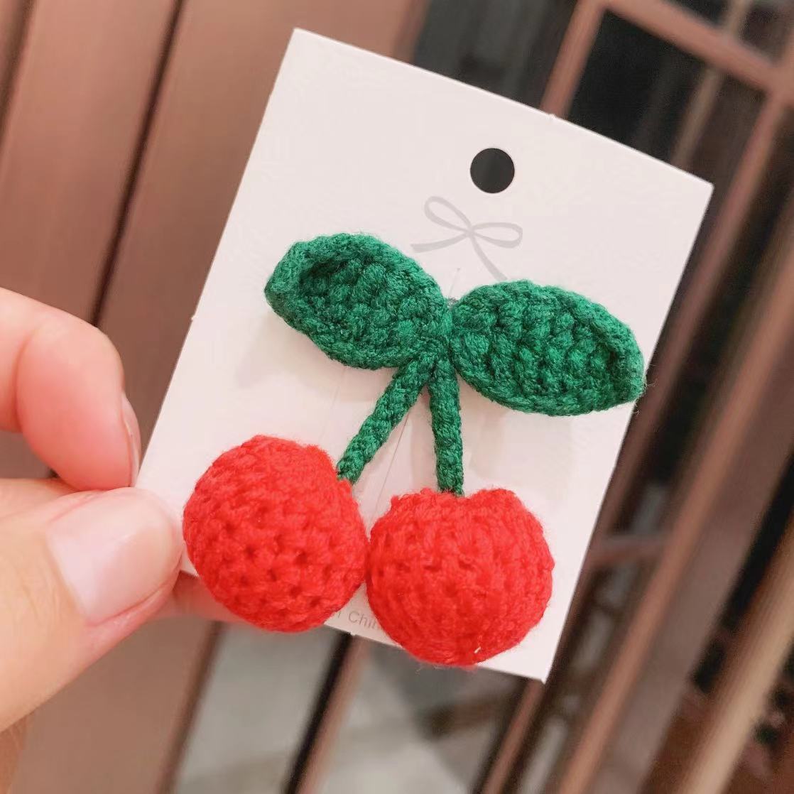 Kẹp tóc, cột tóc cherry đan móc handmade màu noel - cột tóc giáng sinh dễ thương phong cách hàn quốc - Selenshop