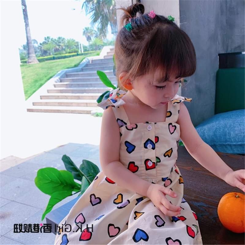 váy hoặc áo hình trái tim cho bé gái