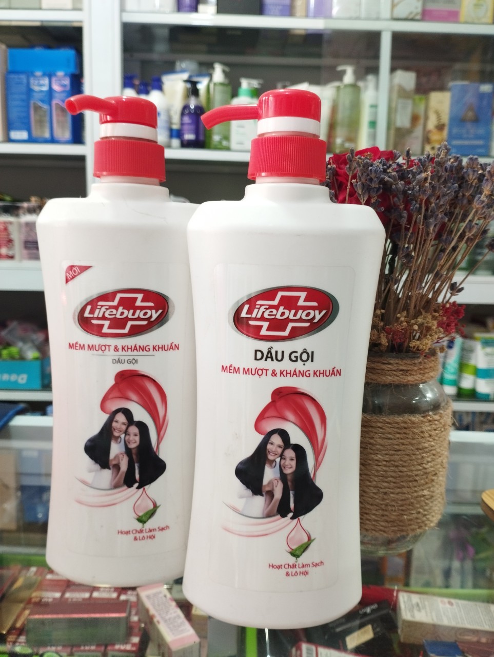 Dầu gội Lifebuoy tóc mềm mượt 621ml