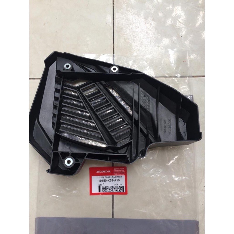 Che két nước xe Vario Click honda