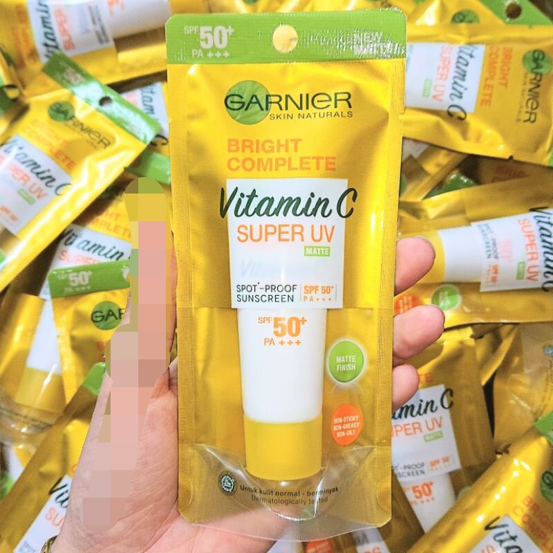 [FREESHIP MAX] (15ml) - Kem chống nắng kiềm dầu Garnier Light Complete Super UV Matte [xuzshop]