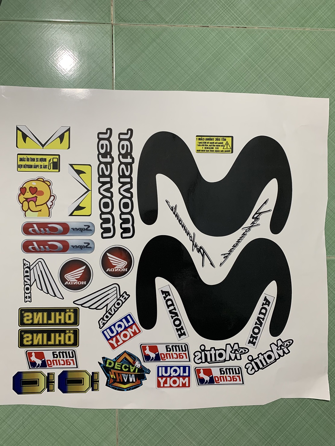 Tem xe cub đen movi