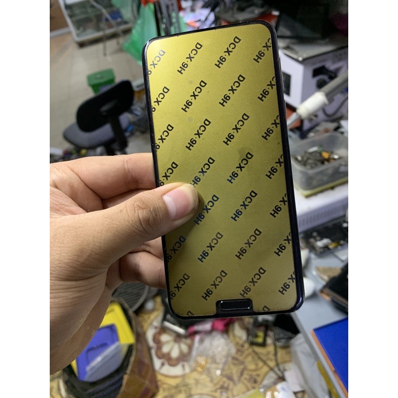 Miếng dán màn hình Sharp Aquos R2 các loại