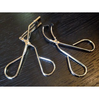 Bấm Mi Góc BRISKA (212) Eyelash Curler Accent