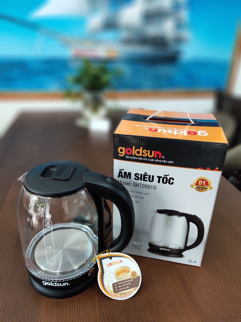 Ấm siêu tốc thủy tinh Goldsun GKT2601G
