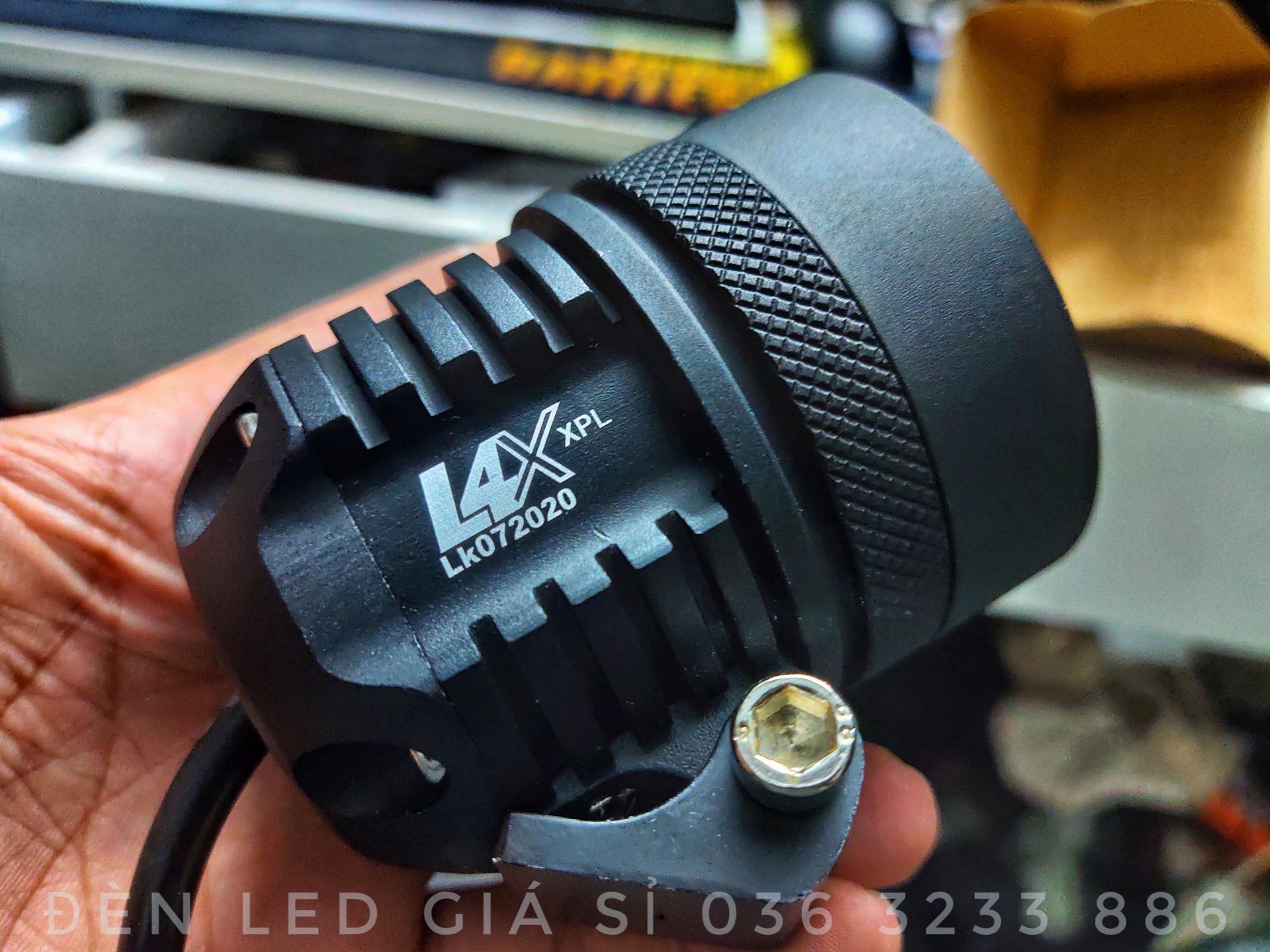 Đèn Trợ Sáng Dựng 40W XPL  2020