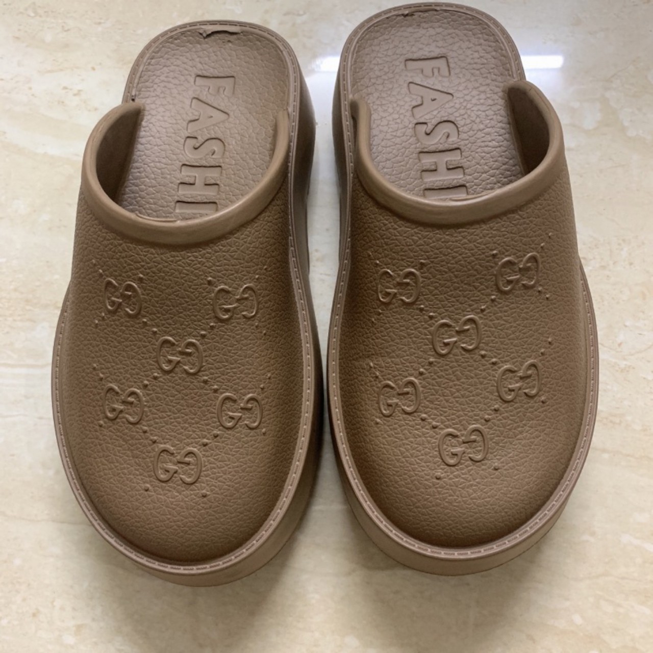 Dép sục đế cao 5cm êm châm phối đồ cực xinh