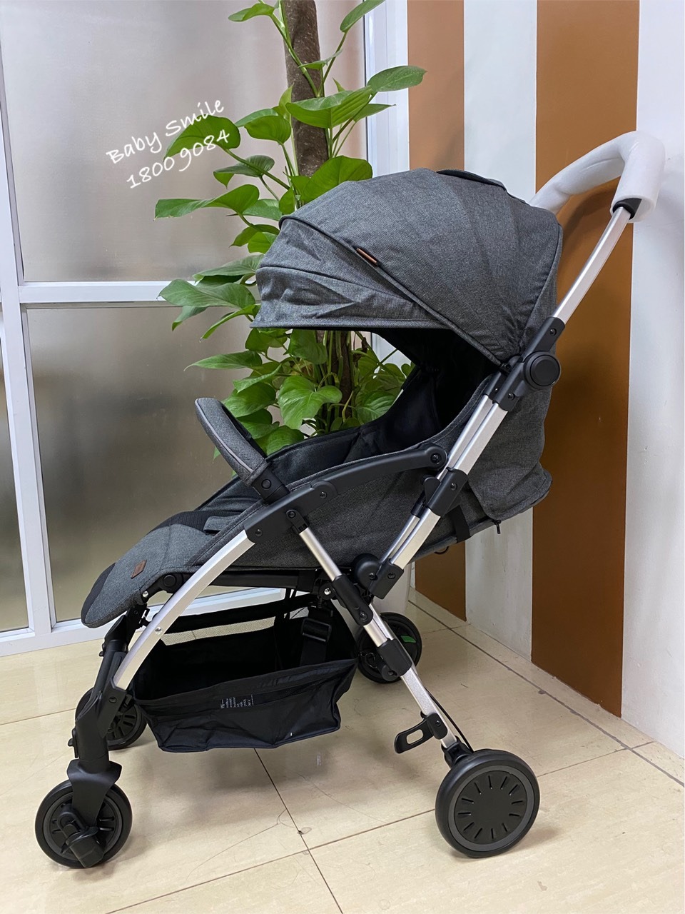 Xe Đẩy FUNNIO D298 khung bạc