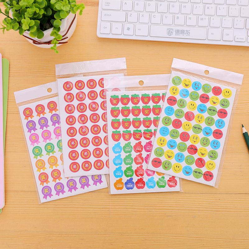 Bộ 10 tấm sticker dán icon mặt cười và ngôi sao cười